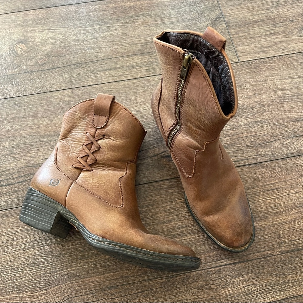 BORN Boots Karin Women’s Brown Leather Ankle Bootie Size 6.5 / 37 - Picture 10 of 10